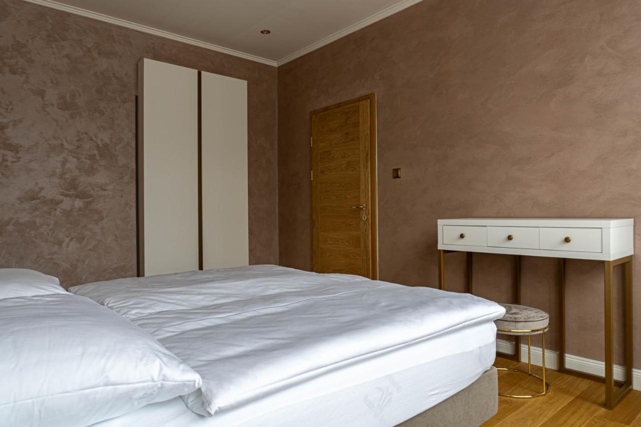 Rosso Aparthotel มิคาโลเท ภายนอก รูปภาพ